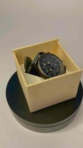 KOTAK KAYU JAM TANGAN GIFT BOX PACKAGING jam tangan ukuran 8cm × 8cm × 6cm