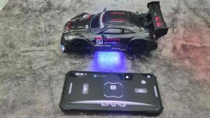 [Hot 2025] Xe điều khiển từ xa Mini Drift Ford Fiesta Monster 1/24 - Điều Khiển bằng Smaxphone Bluetooth tốc độ 30Km/h 4WD hỗ trợ Servo lái 9g có điều tốc