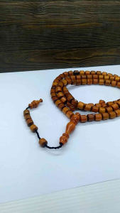 Tasbih Kayu Raja Merah Agatis Motif Marjan A78