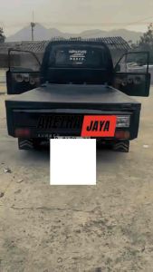 Karpet Lumpur Mobil Universal: Pilihan Terbaik untuk Sedan, SUV & Pickup