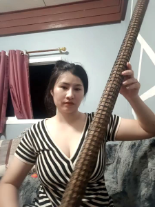 เสาใยมะพร้าว ชนิดฝังลงดิน สามารถใส่ท่อได้ ขนาด 100 cm.