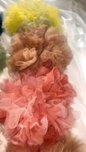 Scrunchie Cempol Hijab: Aksesoris Hijab Praktis & Nyaman Dipakai