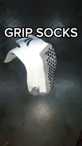 Kaos Kaki Anti Slip Pendek Olahraga Hitam Putih Tebal Pria Wanita