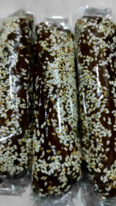 Dodol Lonjor Wijen Khas Ciamis