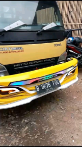 BUMPER TRUCK CANTER MODEL NEW M18