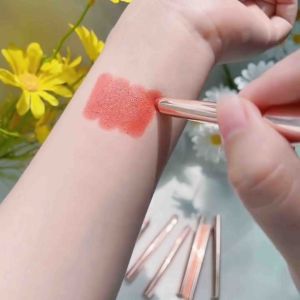 Son Lì Mịn Mướt Môi Lâu Trôi Cao Cấp Powder Kiss Lipstick