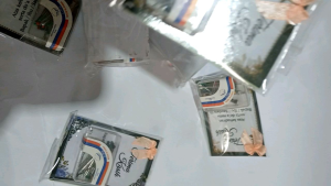souvenir jarum pentul box/50 pcs
