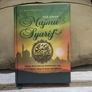 MAJMU SYARIF / TERJEMAH
