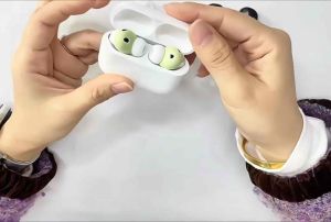Ốp bảo vệ tai nghe Airpods 1/2/3/4 Pro1/2/3 - Chất liệu silicon mỏng chống trơn trượt bụi bẩn