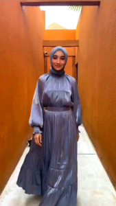 Dress Setelan Rok Shimmer: Elegan & Nyaman