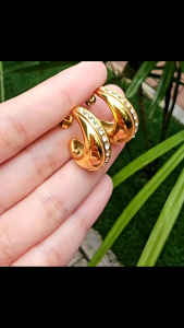 BBต่างหูสแตนเลสแท้ชุบ18เคทรงหยดน้ำตัวเจประดับเพชร