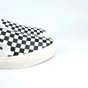 Hamz Vega Catur Black white Sepatu Sneakers Pria dan Wanita