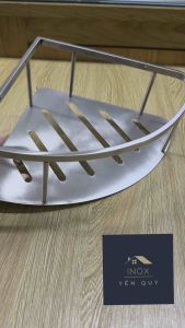 INOX 304 MỜ XƯỚC KỆ GÓC 1 TẦNG INOX TẤM DẦY DẶN CHẮC CHẮN DỰNG DẦU GỘI SỮA TẮM TRONG NHÀ TẮM