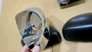 Cover Spion Suzuki Ignis Baleno Fronx 2017 2022 2024 2025 2026 2027 2028 Hitam Chrome .