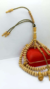 Tasbih tijani kayu kemuning gading full benang rajut
