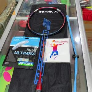RAKET BADMINTON VICTOR SPIDERMAN: DESAIN KEREN & KUALITAS TINGGI