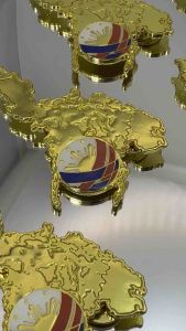 Pilipinas Kong Mahal Magnetic Brooch Pin S3 | Philippine Map w/ Flag Emblem Lapel Pin High-Grade Iron Gold Tone
