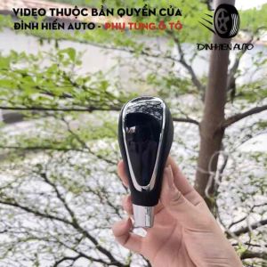 Tay nắm cần số xe số tự động Accent giúp người lái lựa chọn chế độ vận hành phù hợp
