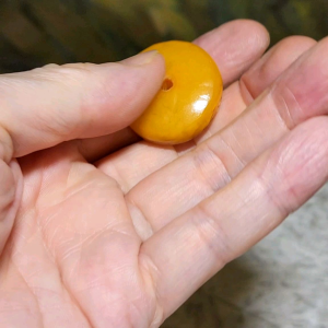 Gegegems Collection 29.5mm Aged handmade Butterscotch Amber Donut pendant (free necklace cord) 29.5毫米手工老蜜蜡平安扣吊坠(送項链绳)