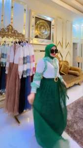 Gamis Shr & Gamis Squeen Brukat Premium: Pilihan Terbaik untuk Anda