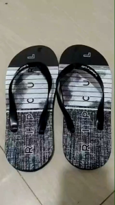 Sendal Jepit Pria Distro RC Keren Banget