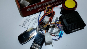 Alarm Motor Remot Anti Maling Universal V12 Vynix
