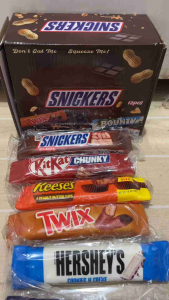 Realistic Snickers Chocolate Bar Squishy Toy Satisfy your stress relief cravings without the calories. Designed to look just like the classic caramel peanut and chocolate snack this ultra-realistic Snickers slow-rising squishy offers an amazingly sati