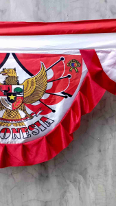 Background Garuda Semi 10 Glombang