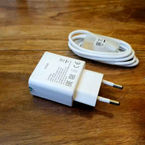 Charger Vivo 18Watt Original Copotan Hp V3|| V5 || X20 || V5+ || V11 Fast Charging Usb Micro