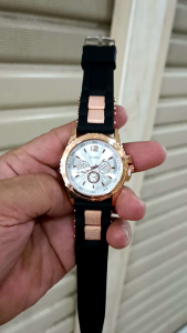 JAM TANGAN RUBBER KEKINIAN MURAH TERBARU ELEGAN MEWAH TANGGAL PELURU BISA COD