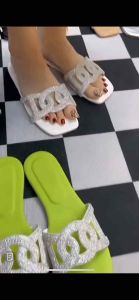 Dép xẹp quai xoàn cực sang cực xịn HOT trends 2023