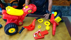 จักรยาน จักรยานสามล้อ รถสามล้อปั่น..ฮาร่า..รถจักรยานเด็ก คันใหญ่ๆ ไซส์ล่ำๆ มีแตรปิ๊ปๆ ของเล่นรถ รถของเล่น ของเล่นเด็ก ของเล่นเด็กเล็ก