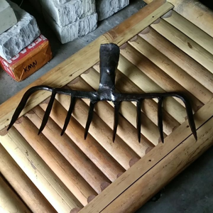 COD GARPU CANGKUL LEBAR 30 CM GACOK GARUK RUMPUT DAN JERAMI