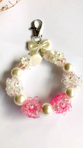 Gantungan Kunci 3in1: Aksesoris Handphone Praktis