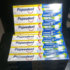 12Pcs Pepsodent Strong 75gr+15gr Memcegah gigi berlubang