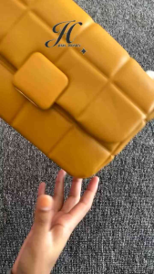 JIMS HONEY TAS SLEMPANG WANITA CARLA BAG