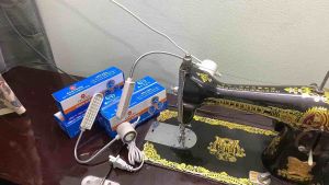 Đèn led chiếu sáng dùng cho máy may.