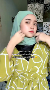 Jilbab Segiempat Tali Belakang - Hijab Segi Empat Polos Iner Inner 2in1 Bahan Ceruty Babydoll - Kerudung Instan Model Trend 2022 Termurah Terlaris