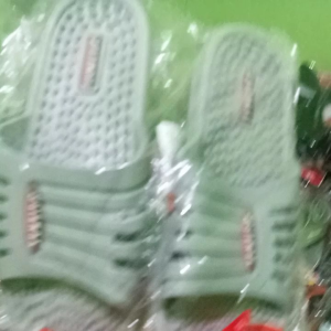 sandal duri lembut yumeida untuk laki laki dewasa