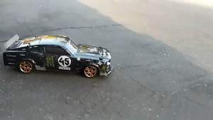 Xe điểu khiển RC Drift tốc độ cao HBX 2188a 1/18 4WD có đèn led âm thanh chế độ lái mượt cân bằng xe ở tốc độ cao.