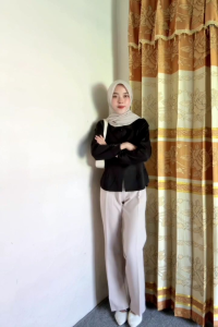 Celana Kantor Wanita Celana Highwaist Kerja Celana Panjang Cutbray Semi Wool