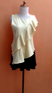 atasan wanita kuning muda pastel M cewek lengan kutung blouse asimetris cute santai