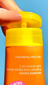 Emina Sun Battle Bright Glow SPF 35 PA+++ /- Sunscreen Serum Wajah