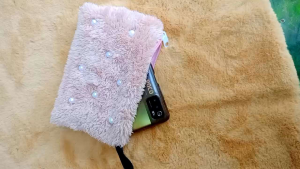 Dompet Kunci Kosmetik Gagdet Dompet Multifungsi Bulu Korea Halus