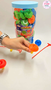 60pcs BYD SPACE TOY SPINNING/loot bag fillers/paninda/giveaways/party favors.