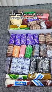 Dodol garut AMJAD  asli durian kemasan 1 kg cemilan enak aneka makanan ringan snack zaman now jajanan kekinian oleh oleh khas picnic kiloan murah campur gratis ongkir