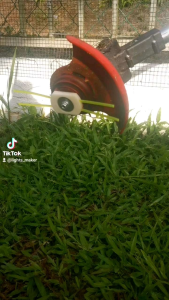 nylon trimmer holder，grass cutter eletric，mesin rumput eletrick nilon pemegang，(Random color shipment)