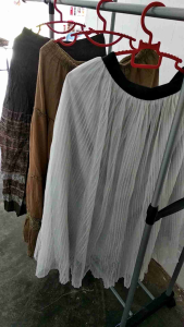 Skirt A-Line Cantik Murah [Preloved] 时尚二手裙子 Sila Baca Description 请阅读商品描述