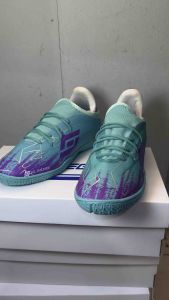 Sepatu futsal Glegibs Tosca mini but udah di jahit keliling