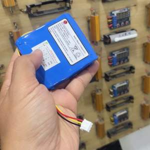 PIN74V LOA BLUETOOTH KLIPSCH DETROIT MODEL: KMC1.... DUNG LƯỢNG 7000MAH LG/SAMSUNG BẢO HÀNH 9 THÁNG